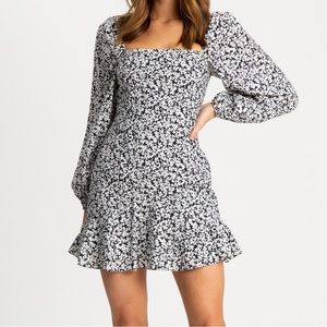 Dynamite mini floral dress. Size XS